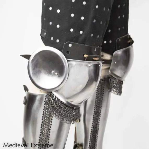 Eastern style knees armor