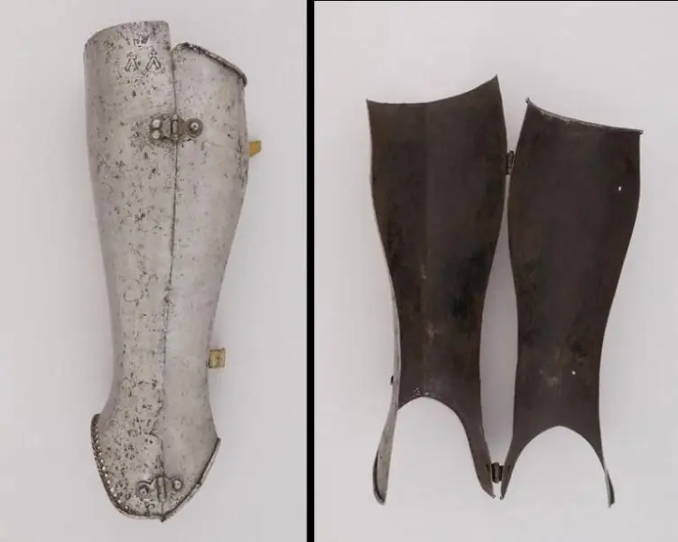 Figure 13 - Typical example of 15th century encased greave, hold in the Metropolitan Museum of Art (Italy, ca. 1450)