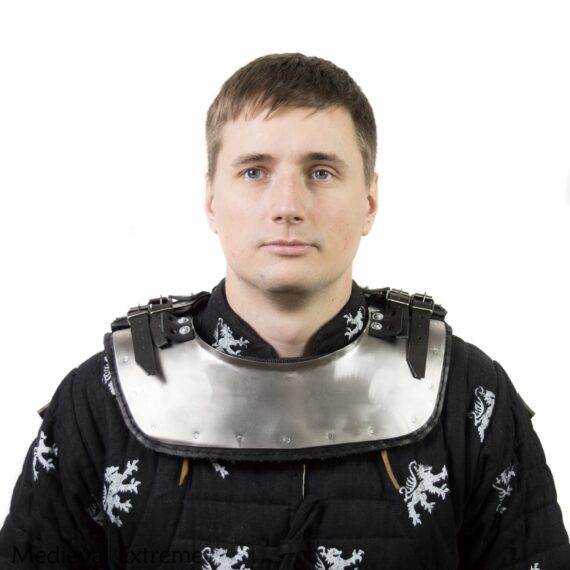 Gorget with padding neck protection for armored combat
