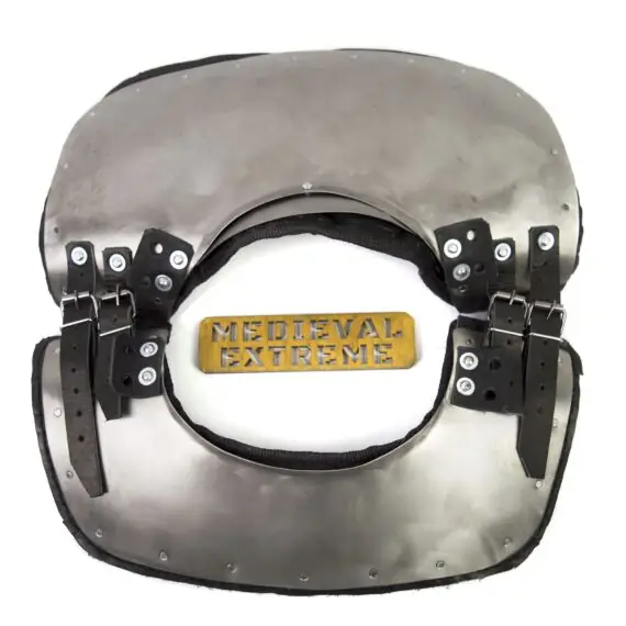 Gorget with padding neck protection for armored combat top