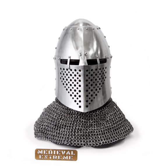 Greathelmet with chainmail aventail for armored combat