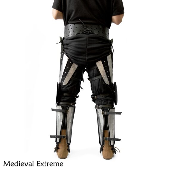 Splinted legs protection for armored combat back