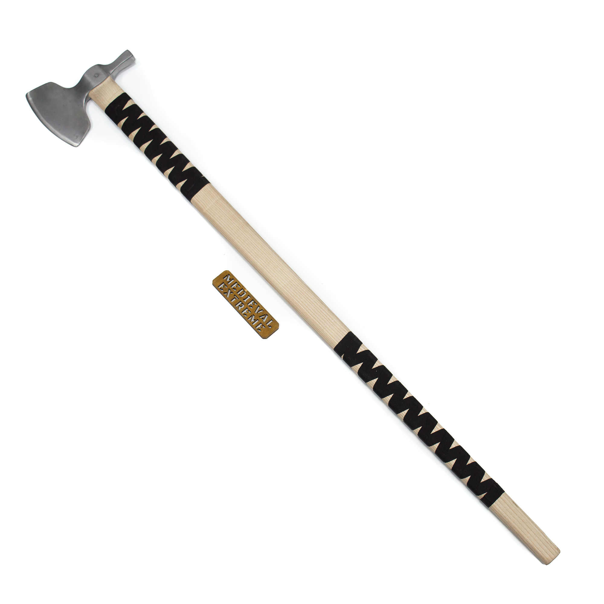 Long axe for armored combat with hammerhead
