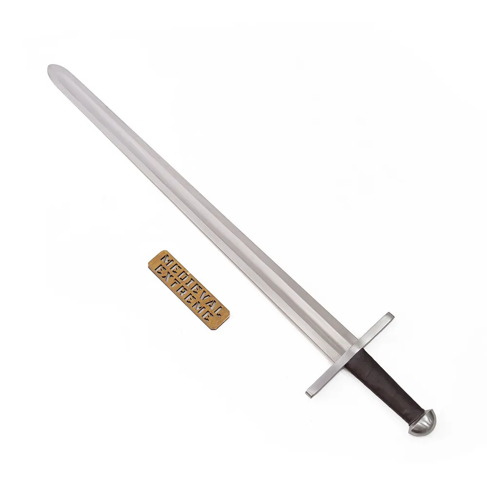 One handed sword with broad blade