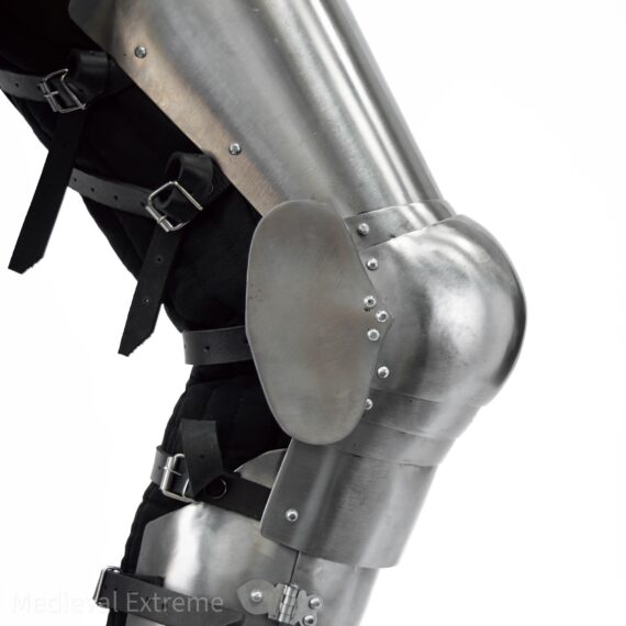 Basic articulated legs for armored combat inner knee