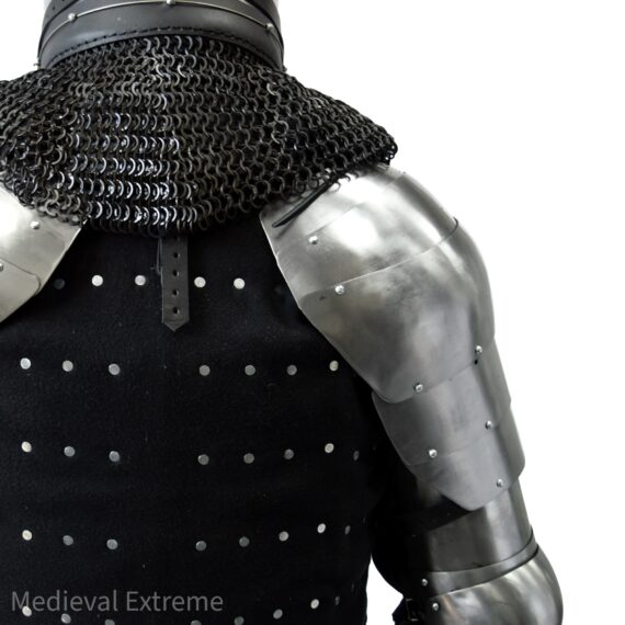 Basic armor kit for armored combat - shoulders back