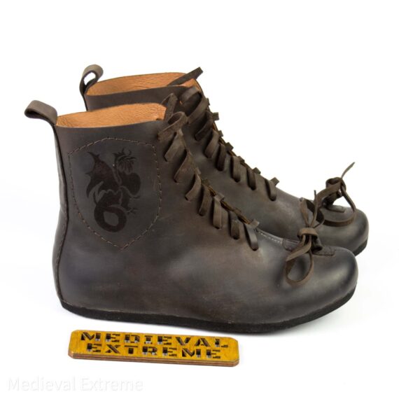 Battle boots with logo side