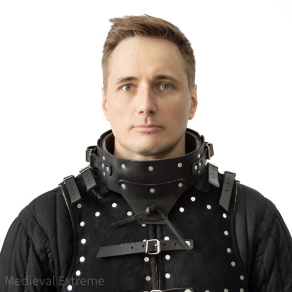 Turtle neck gorget for armored combat front