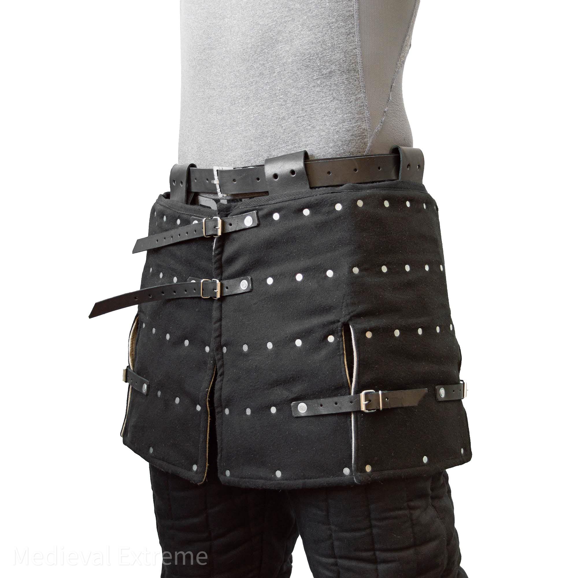 Basic plate skirt for armored combat 3/4 view