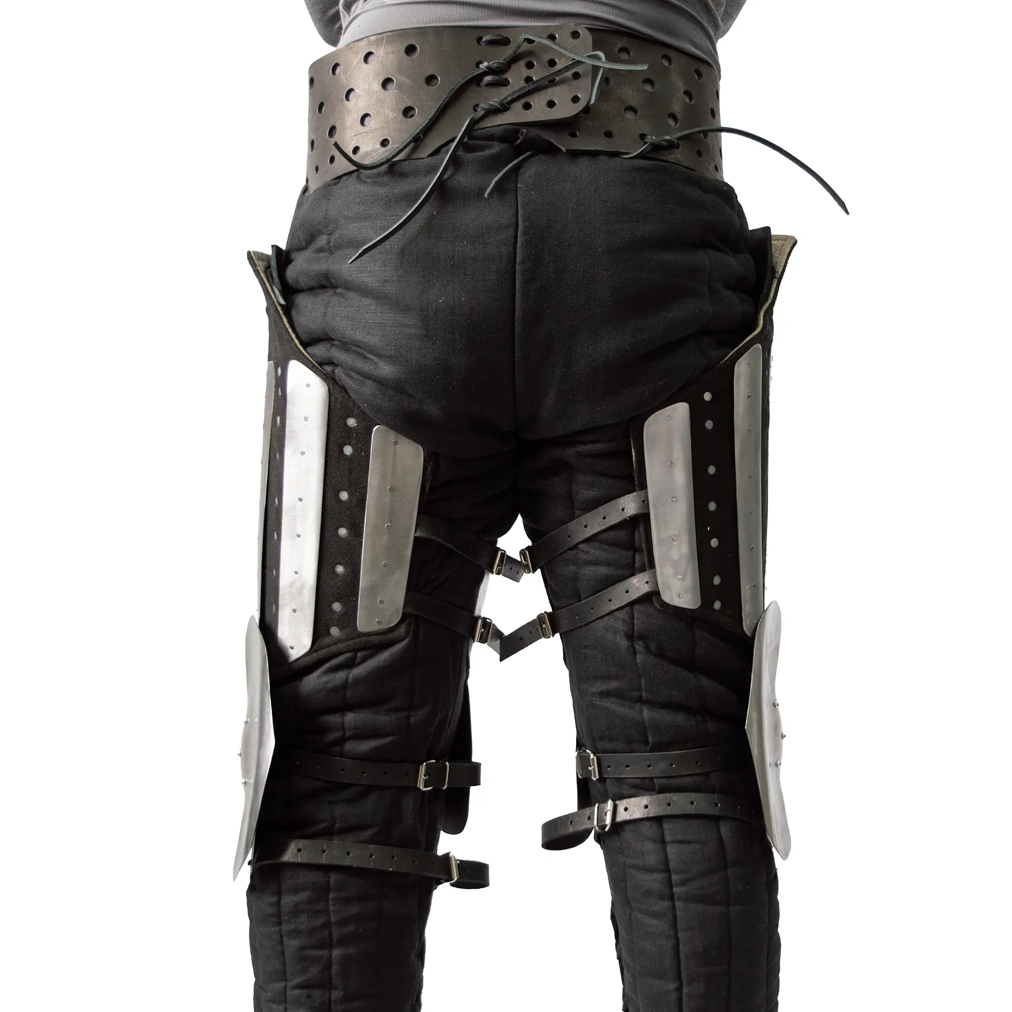 Splinted floating cuisses with hardened steel knees and floating plate for medieval combat back