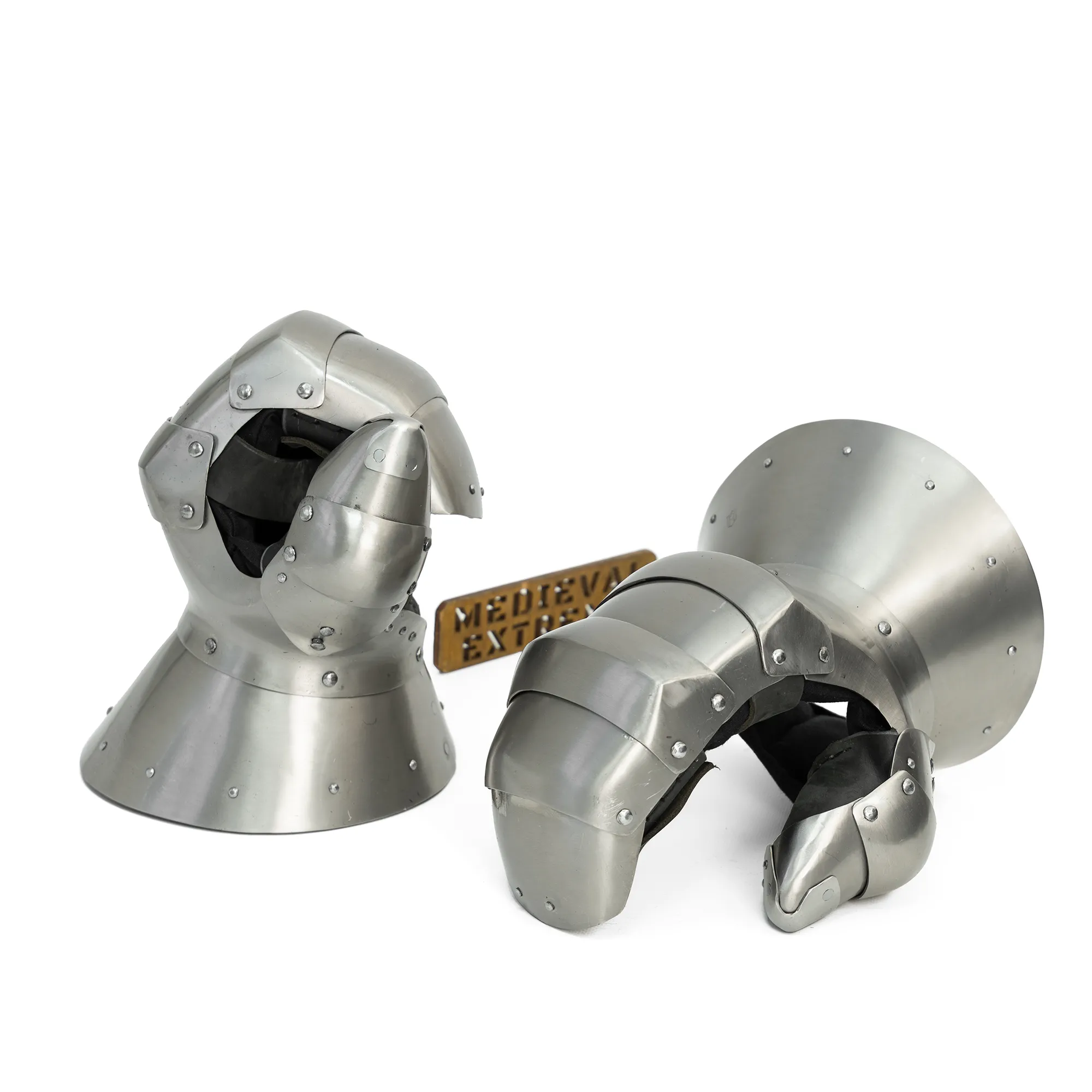 Titanium gauntlets Geralt