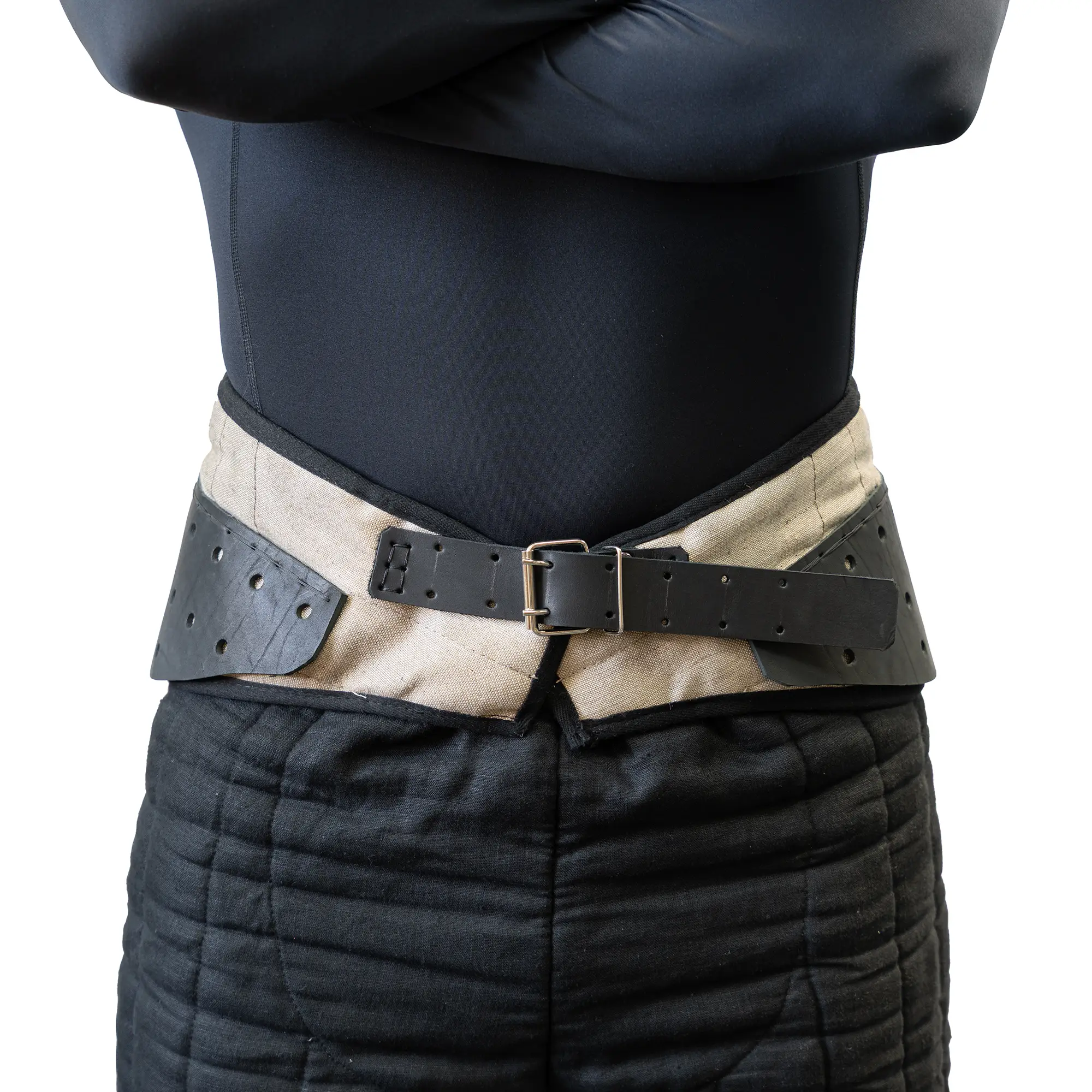 Hard linen arming belt (c-belt) for armored combat