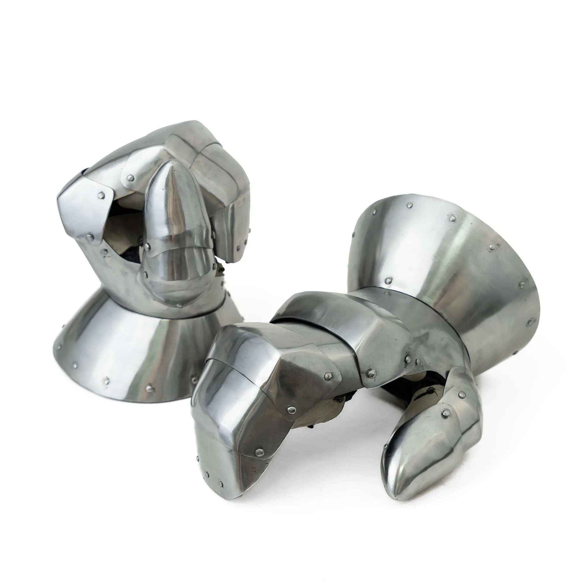 Phantom Gauntlets for Armored Combat