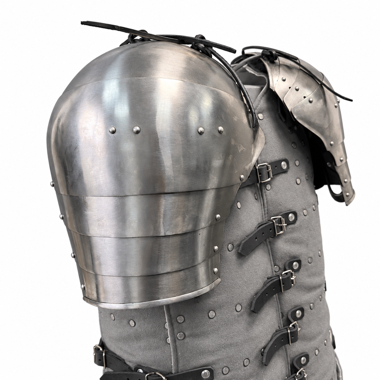 Eclipse 7-Segmented Pauldrons for Armored Combat